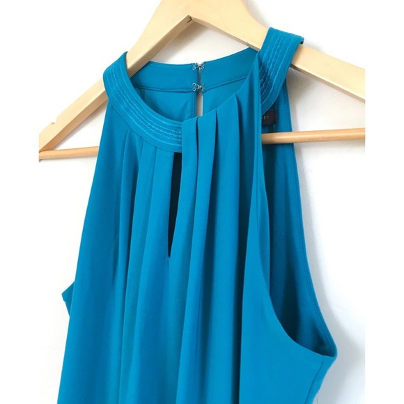 White House Black Market Teal Pleated Halter Top - Picture 4 of 8